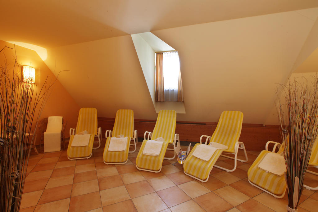 Jufa Hotel Oberwoelz-Lachtal Oberwoelz Stadt Buitenkant foto